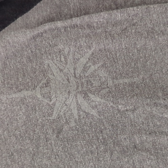 J!NX Witcher 3 School of the Wolf Raglan Tee - Picture 2 of 4